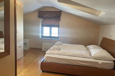 Квартира с двумя комнатами в Лучии: 4