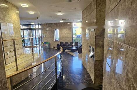 Квартира с тремя комнатами в Лучии: 1