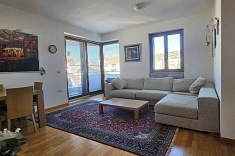 Квартира с тремя комнатами в Лучии: 3