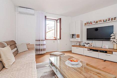 Трехкомнатная квартира в Пиране: 1