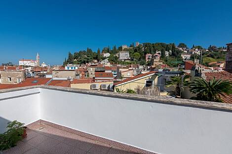 Четырехкомнатная квартира в Пиране: 24