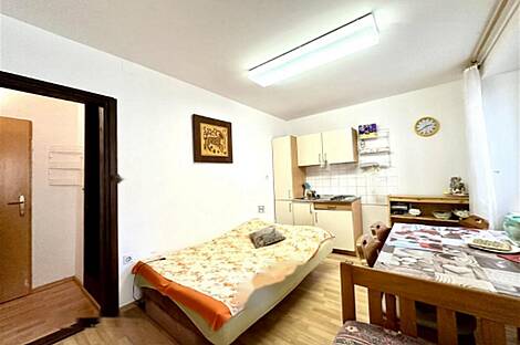 Пятикомнатная квартира в Пиране: 5