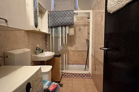 Квартира с одной комнатой в Сежане: 2