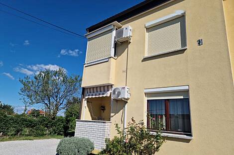 Квартира с тремя комнатами в Шмарье: 5