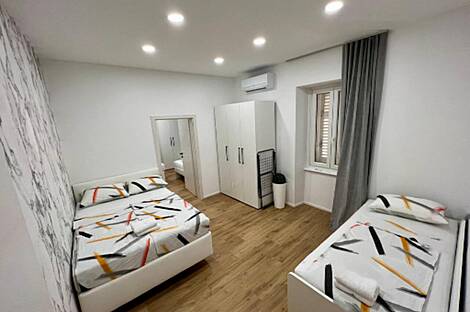 Трёхкомнатная квартира в Пиране, на улице Теслова: 5