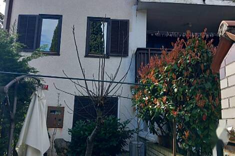 Квартира с четырьмя комнатами в Изола: 3