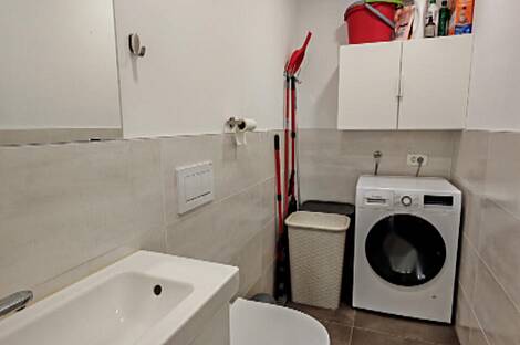 Квартира с пятью комнатами в Лучии: 13