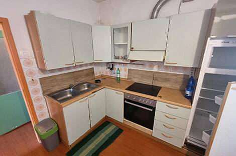 Копер 4-комнатная квартира: 10