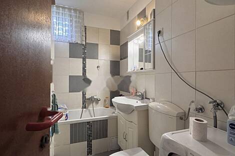 Квартира с четырьмя комнатами в Копере: 20