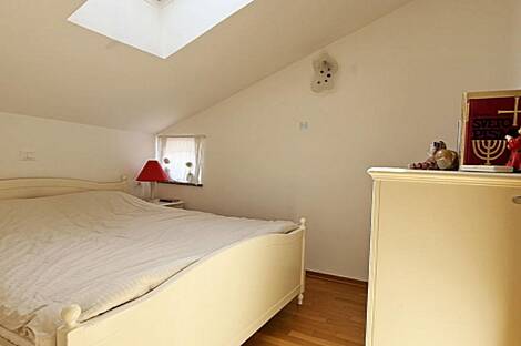 Квартира с четырьмя комнатами на Копер.: 10