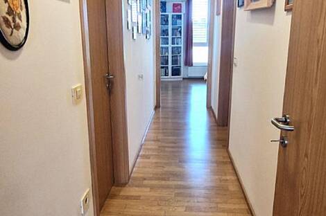 Трехкомнатная квартира в Копере: 7