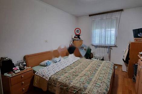 Квартира с тремя комнатами в Побеги.: 7