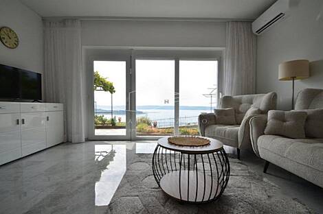 Квартира в Портороже с тремя комнатами: 1