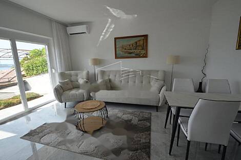 Квартира в Портороже с тремя комнатами: 3