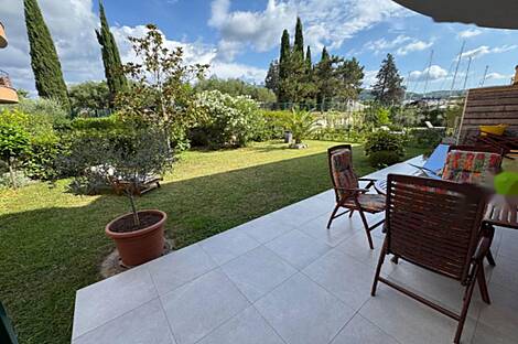 Квартира с тремя комнатами в Портороже: 1