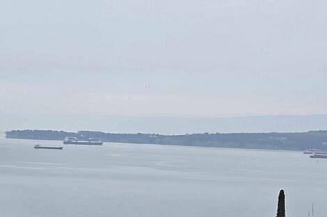 Копер: квартира с двумя комнатами.: 4