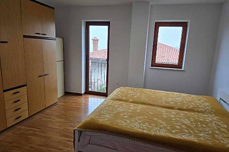 Копер: квартира с двумя комнатами.: 6