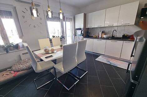 Двухкомнатная квартира в Изоле: 6