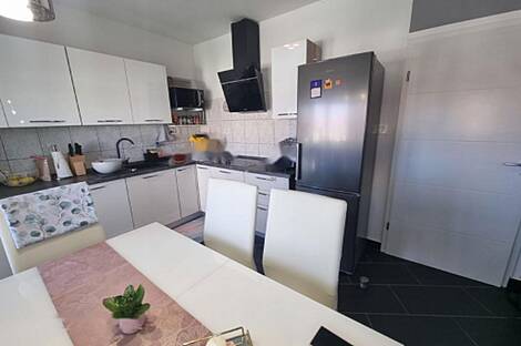 Двухкомнатная квартира в Изоле: 7