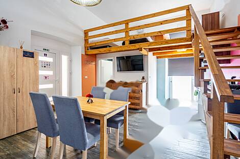 Квартира в Пиране с пятью и более комнатами: 12