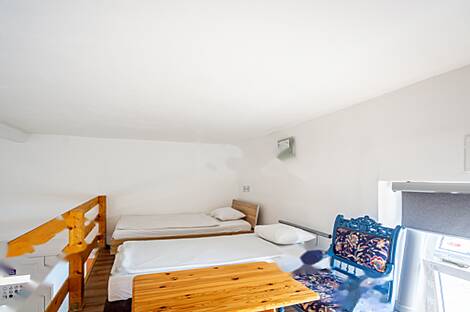 Квартира в Пиране с пятью и более комнатами: 15