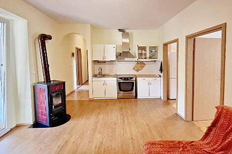 Квартира в Копере с пятью комнатами: 5