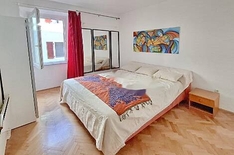 Квартира в Копере с пятью комнатами: 13