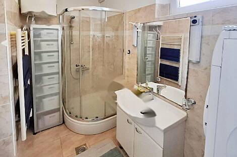 Квартира с двумя комнатами Копер: 12