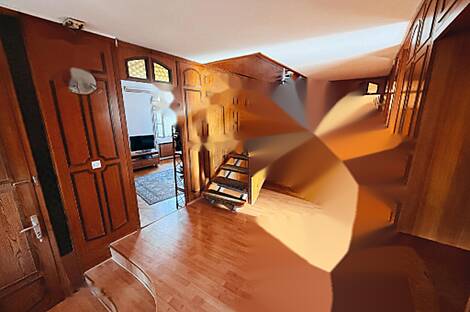 Квартира с количеством комнат от пяти и более.: 3