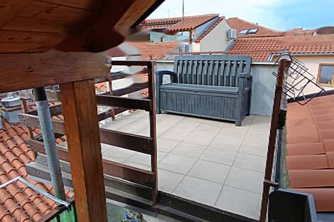 Квартира из пяти комнат, расположенная на набережной: 18