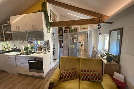 Квартира с тремя комнатами в исторической части города Изола: 4