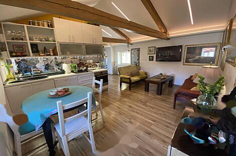 Квартира с тремя комнатами в исторической части города Изола: 8