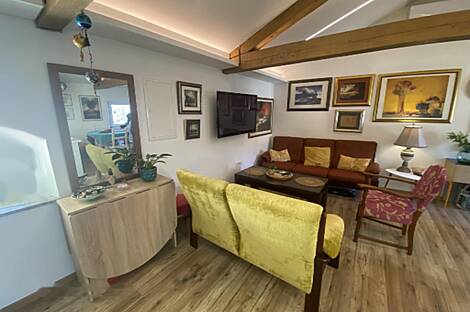 Квартира с тремя комнатами в исторической части города Изола: 16