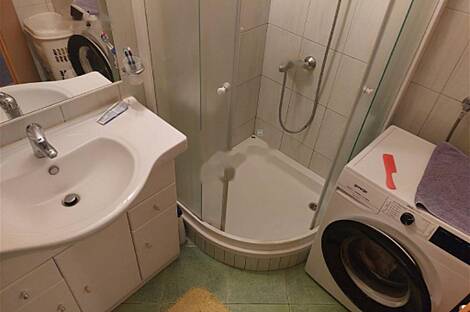 Квартира из трёх комнат в Ягодье: 12