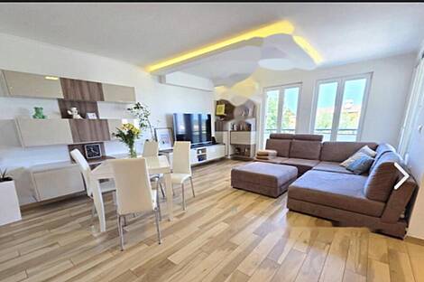 2-комнатная квартира в районе Коломбан.: 1