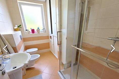 2-комнатная квартира в районе Коломбан.: 12