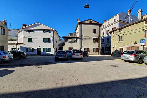 Квартира с двумя комнатами в центральной части Копера: 21