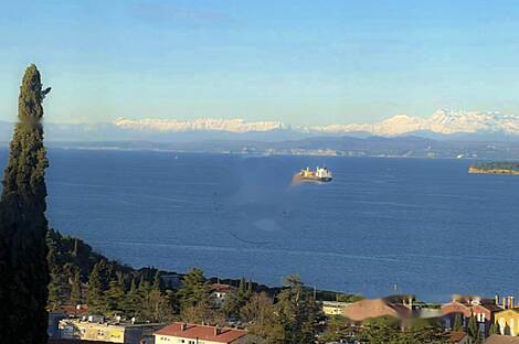 Жилье с видом на море: 27