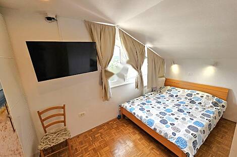 Луция: квартира более чем на 5 комнат: 11