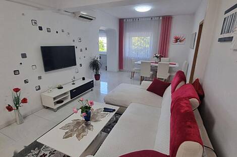 3-комнатная квартира в Бертоках: 3