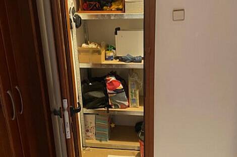 Квартира с тремя комнатами, недавно построена.: 20