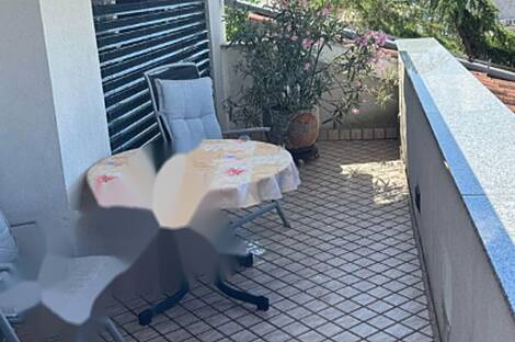 Квартира с двумя комнатами в Лучии, с видом на море.: 4