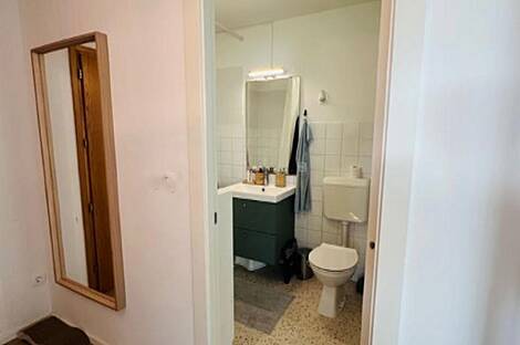 Квартира из двух комнат в городе Копер: 11