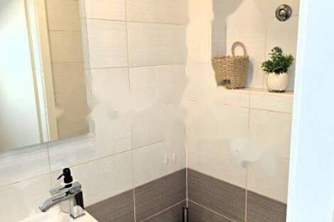 Квартира с четырьмя комнатами в непосредственной близости от начальной школы в Луции.: 4