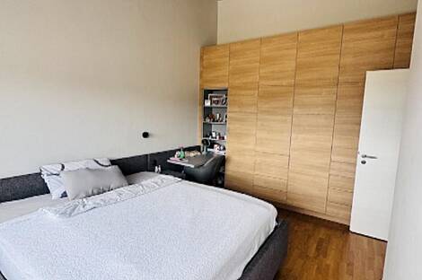 Квартира с четырьмя комнатами в Изоле: 13