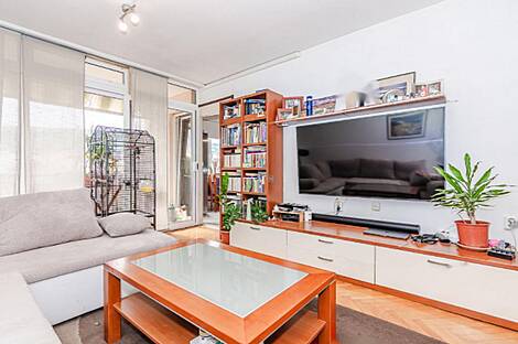 Квартира с тремя комнатами в Изоле: 11