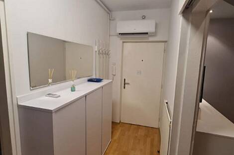 Копер: квартира с тремя комнатами: 9