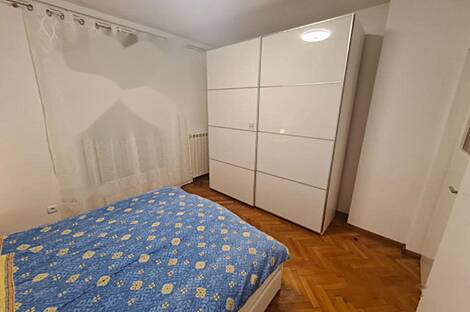 Копер: квартира с тремя комнатами: 12