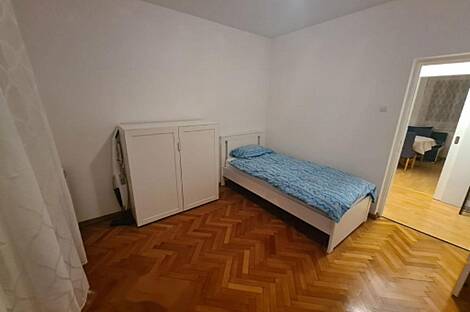 Копер: квартира с тремя комнатами: 13