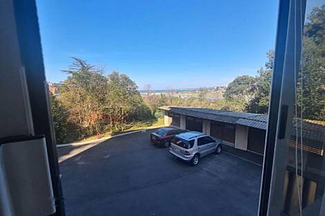 Копер: квартира с тремя комнатами: 15